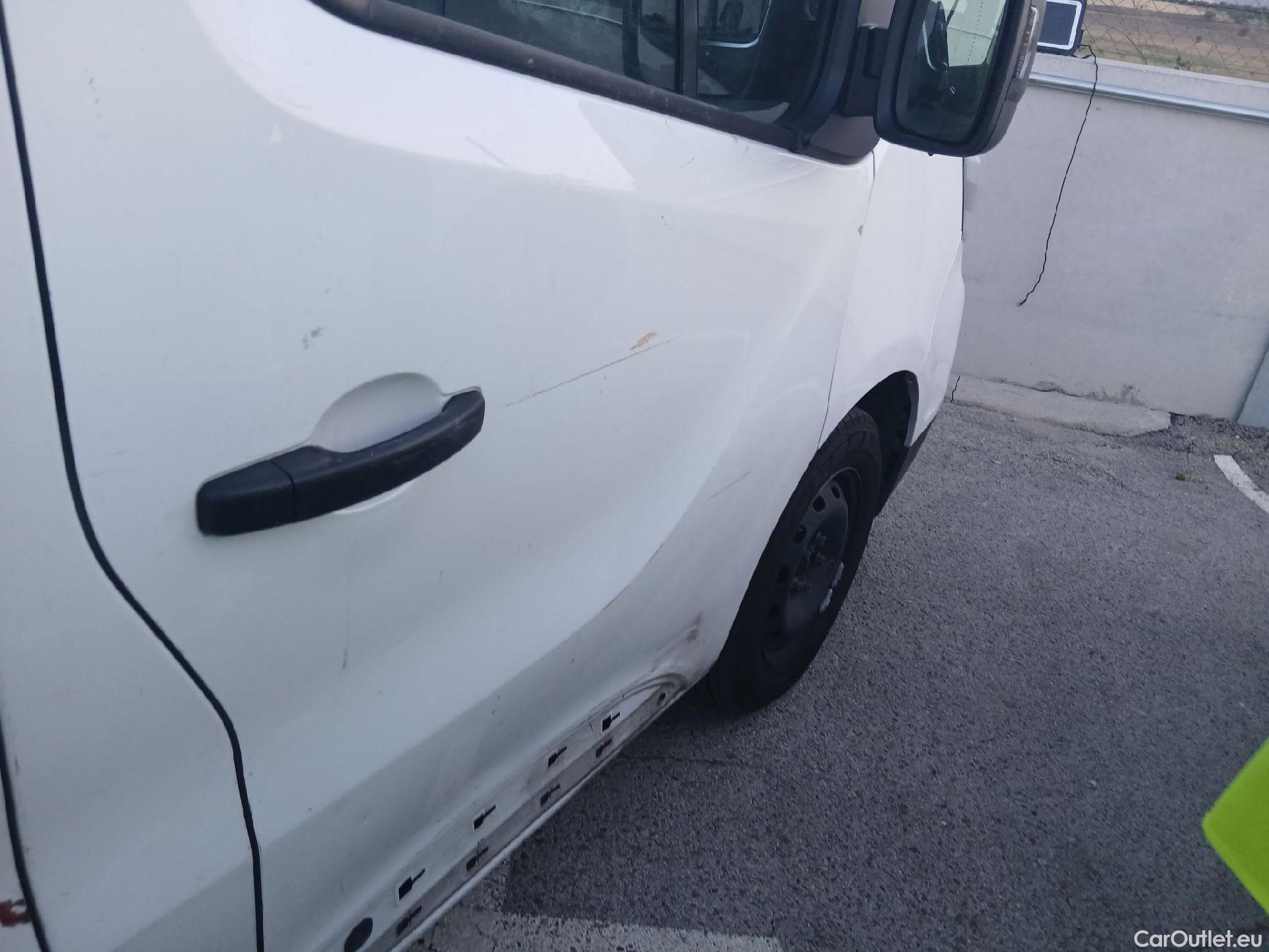  Nissan  Primastar NISSAN  / 2021 / 4P / furgón 2.0dCi 81kW (110CV) L1H1 1T Comfort #80