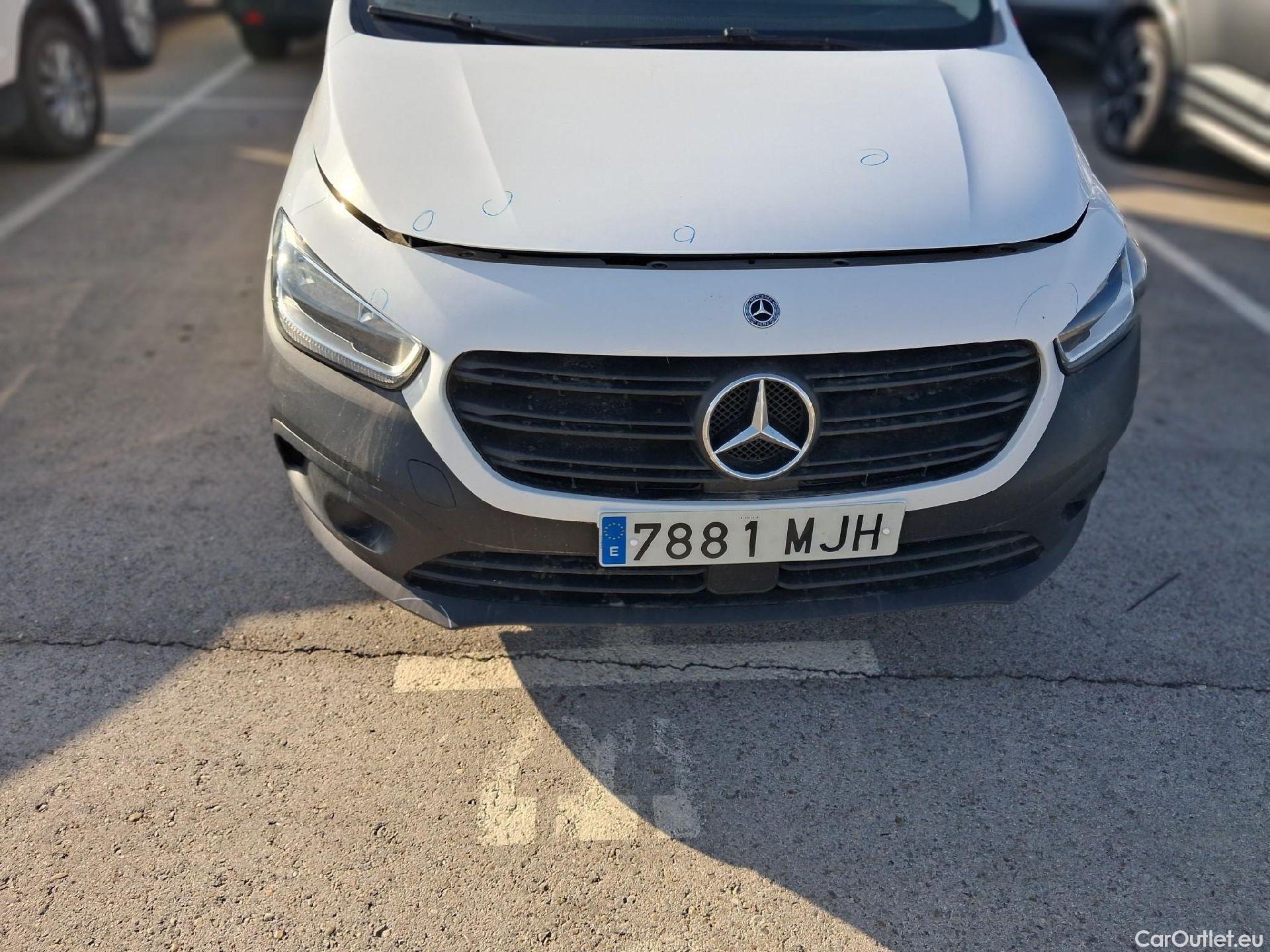  Mercedes  Citan MERCEDES-BENZ  / 2021 / 5P / monovolumen compacto 110 CDI 70kW Tourer Base Largo #22