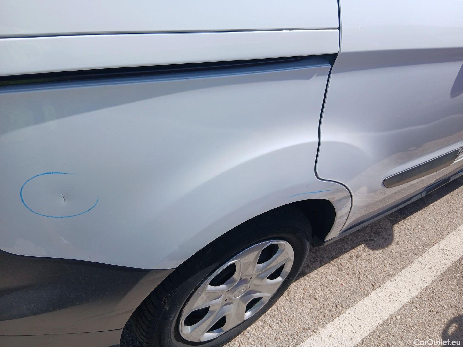  Ford  Transit FORD  Courier/2014/4P/furgón der.turis Van 1.5 TDCi 75kW Trend #19