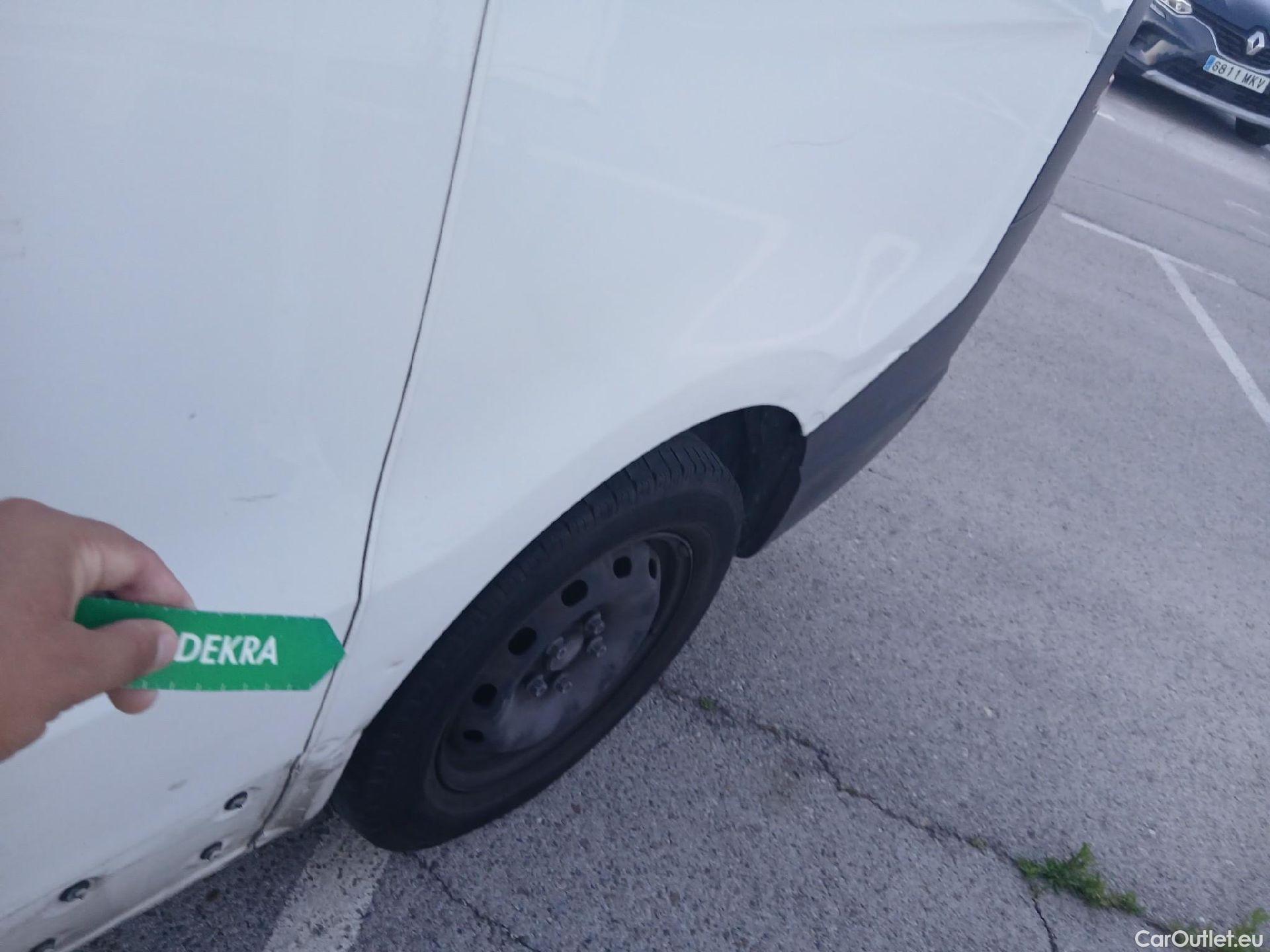  Nissan  Primastar NISSAN  / 2021 / 4P / furgón 2.0dCi 81kW (110CV) L1H1 1T Comfort #49