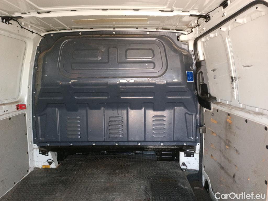  Mercedes  Vito MERCEDES-BENZ  / 2014 / 4P / furgón 114CDI TD 100kW furgón Pro compacta #7