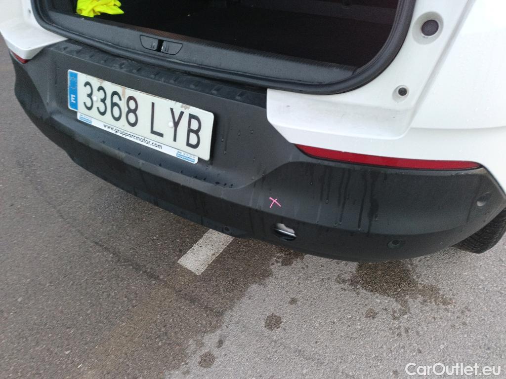  Opel   Grandland X OPEL Grandland / 2021 / 5P / todoterreno 1.5 CDTi Business Edition Auto #9