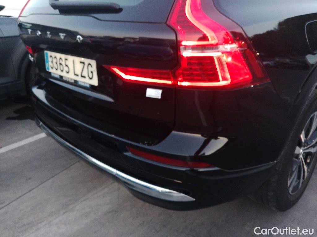  Volvo  XC60 VOLVO  2.0 T6 AWD Recharge Core Auto #23
