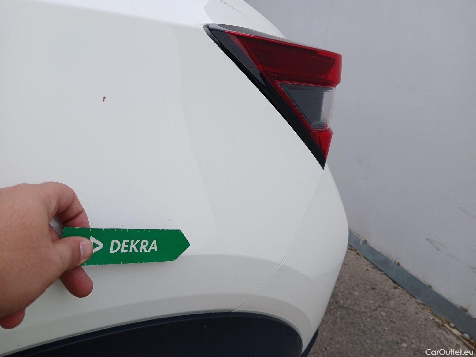  Nissan  Juke NISSAN  / 2019 / 5P / crossover 1.6 Hybrid 105kW (145CV) N-Connecta #28
