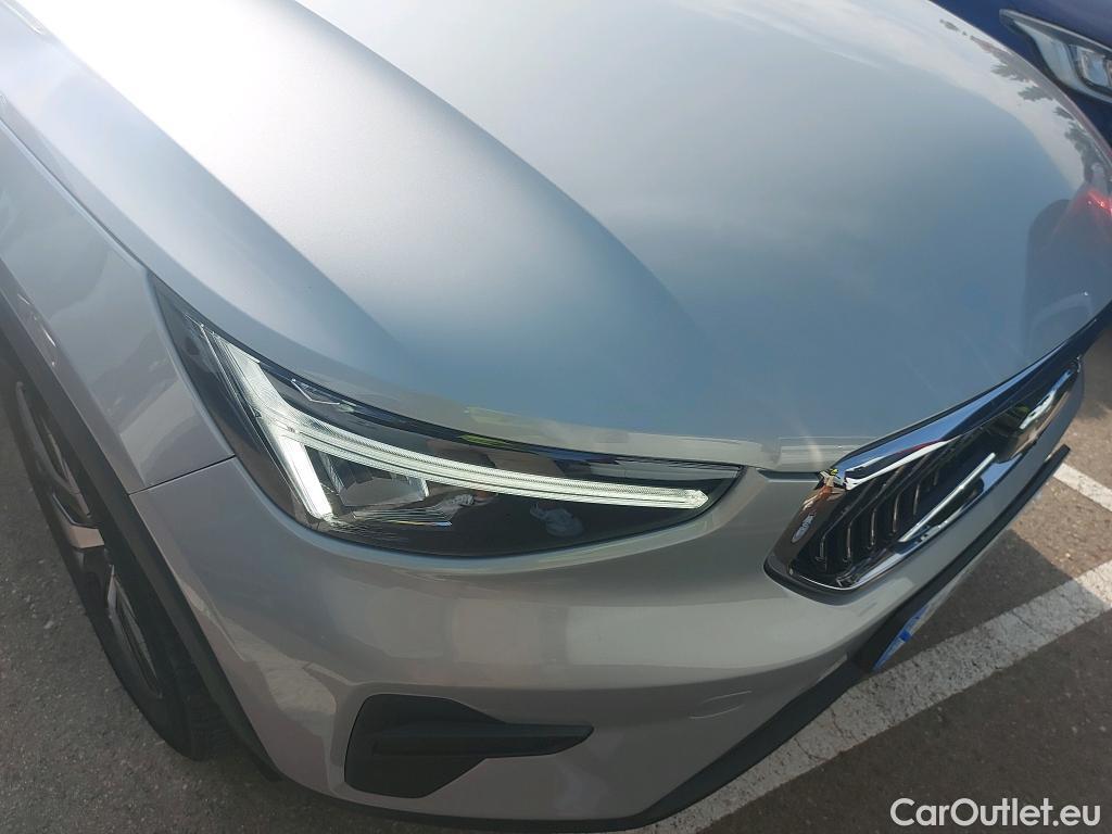  Volvo  XC 40 VOLVO XC40 / 2021 / 5P / todoterreno 1.5 T4 Twin Recharge Core Auto #22