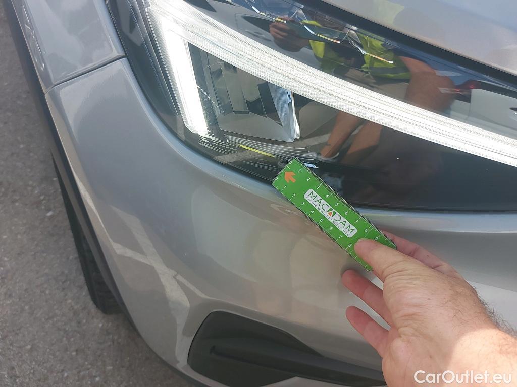  Volvo  XC 40 VOLVO XC40 / 2021 / 5P / todoterreno 1.5 T4 Twin Recharge Core Auto #23