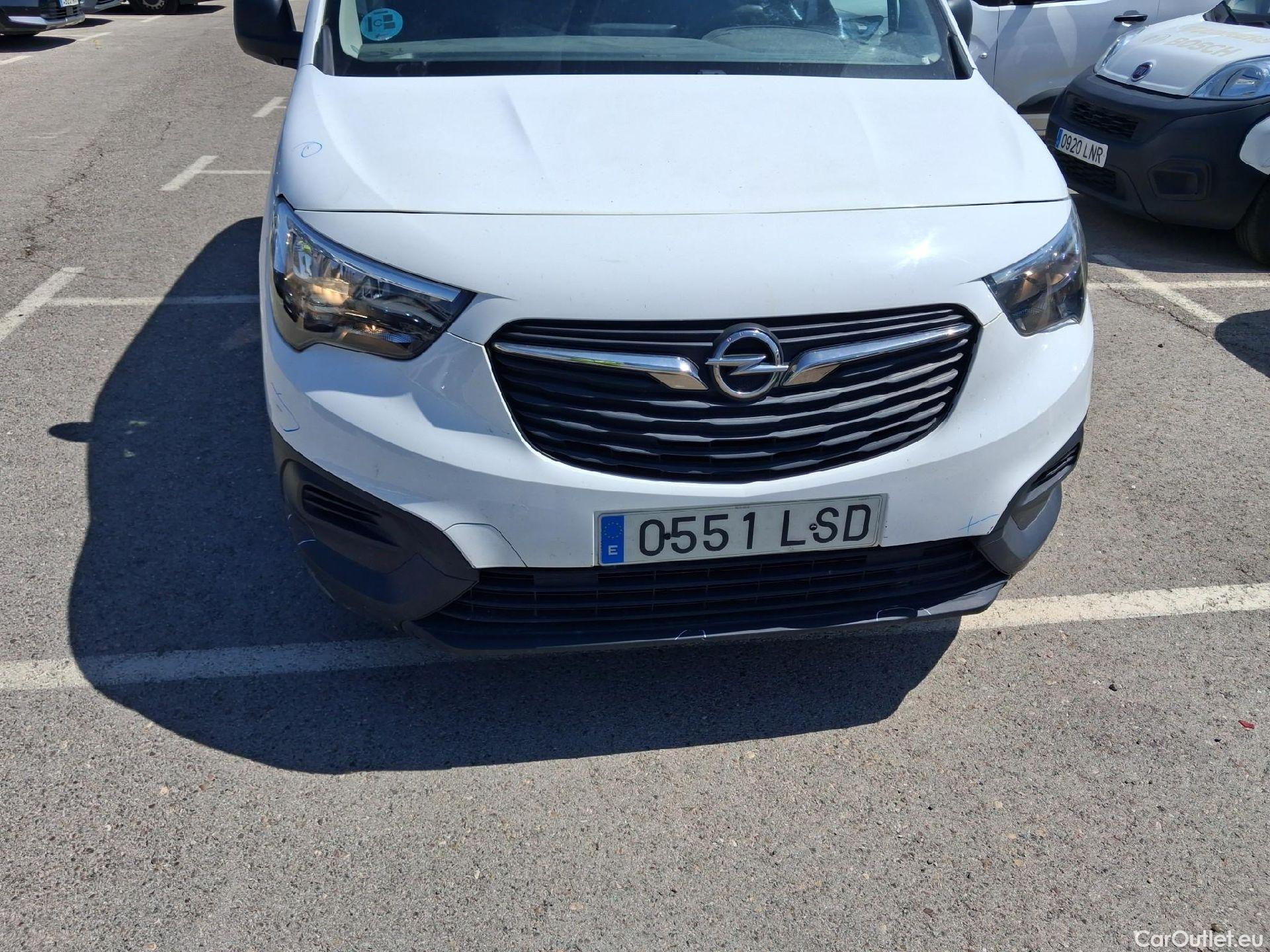  Opel  Combo OPEL  / 2018 / 3P / furgón derivado de turismo 1.5 TD 56kW (75CV) Express L H1 650kg #17