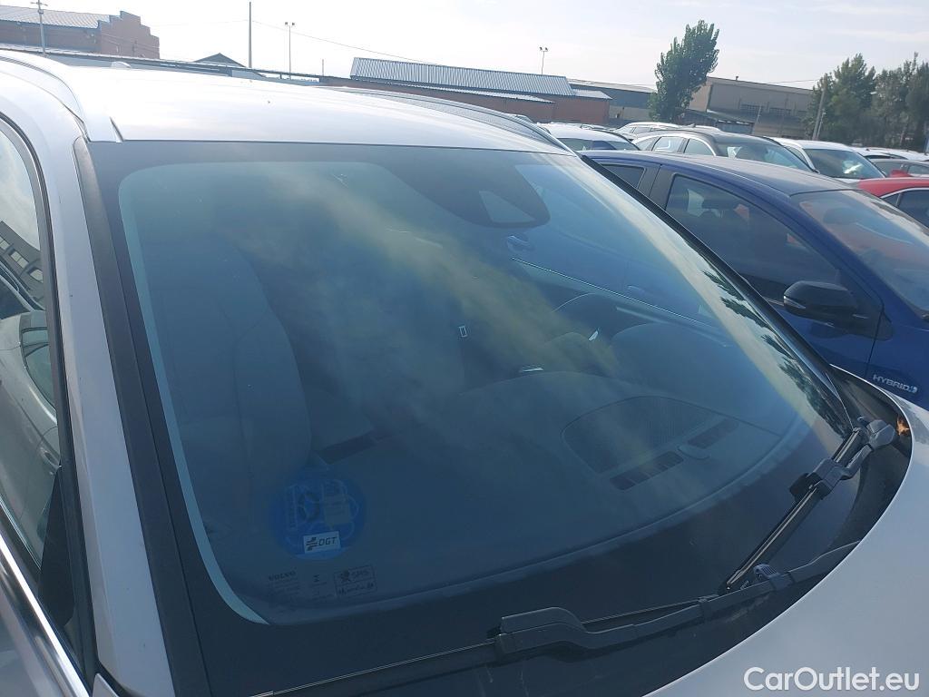  Volvo  XC 40 VOLVO XC40 / 2021 / 5P / todoterreno 1.5 T4 Twin Recharge Core Auto #1