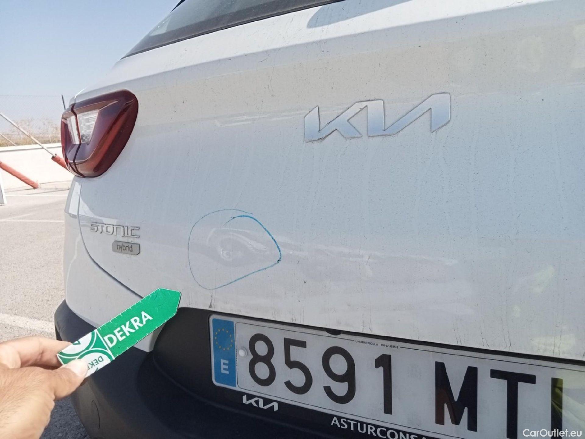  KIA  STONIC KIA  / 2017 / 5P / todoterreno 1.0 T-GDi 74kW (100CV) MHEV MT Business #27