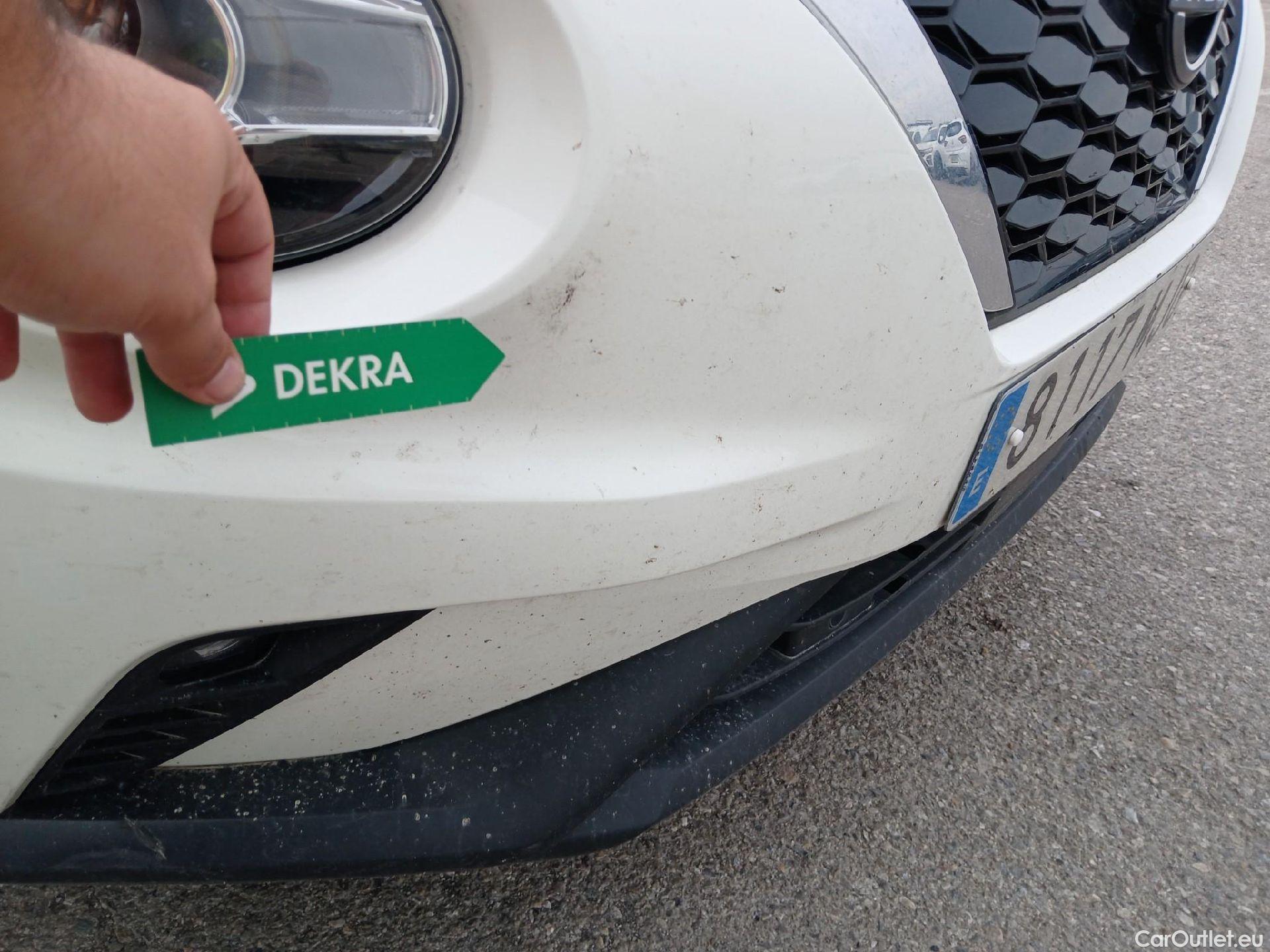  Nissan  Juke NISSAN  / 2019 / 5P / crossover 1.6 Hybrid 105kW (145CV) N-Connecta #9