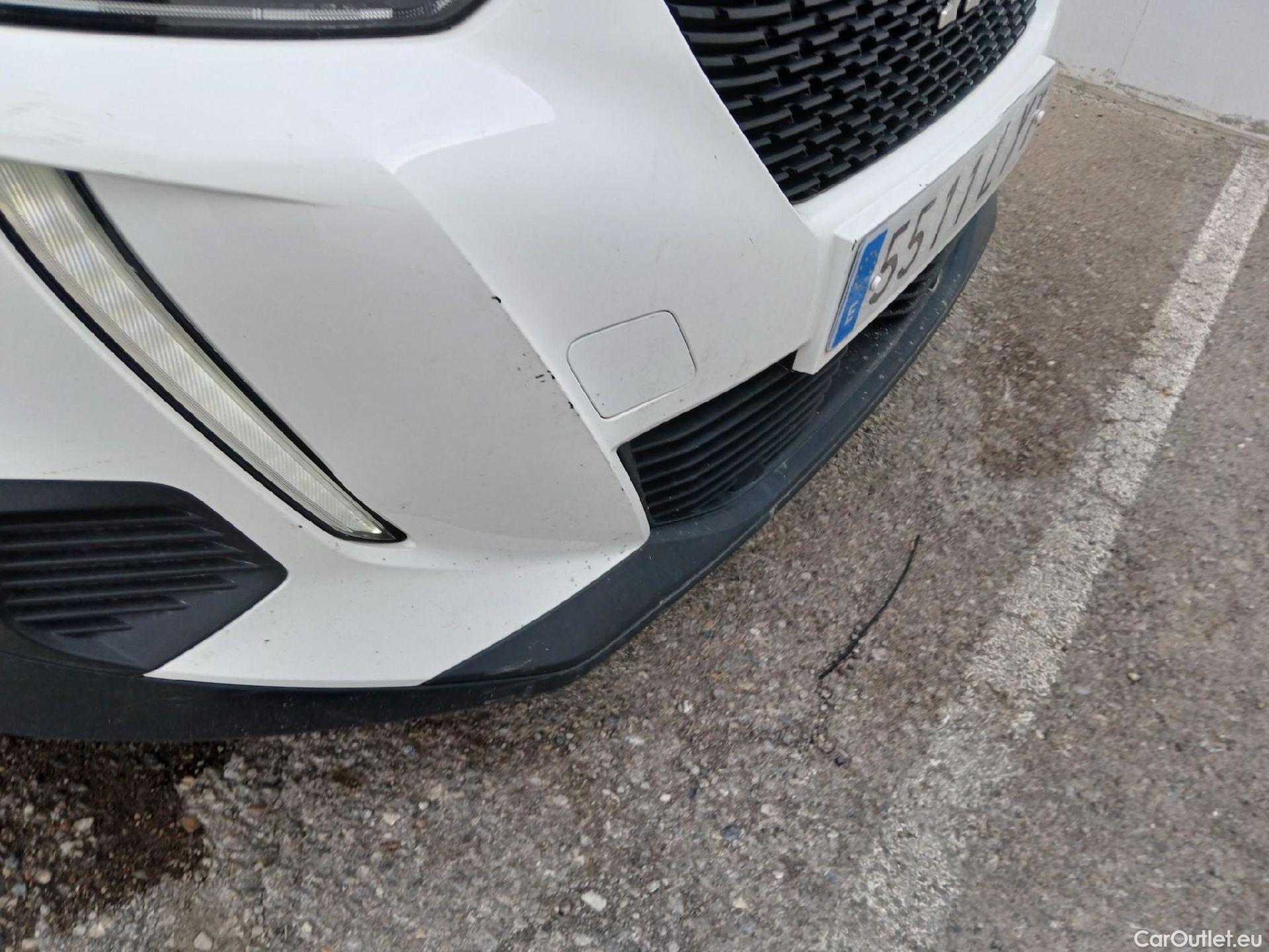  Peugeot  2008 PEUGEOT  / 2019 / 5P / todoterreno Active Pack Puretech 100 S&S BVM6 #14