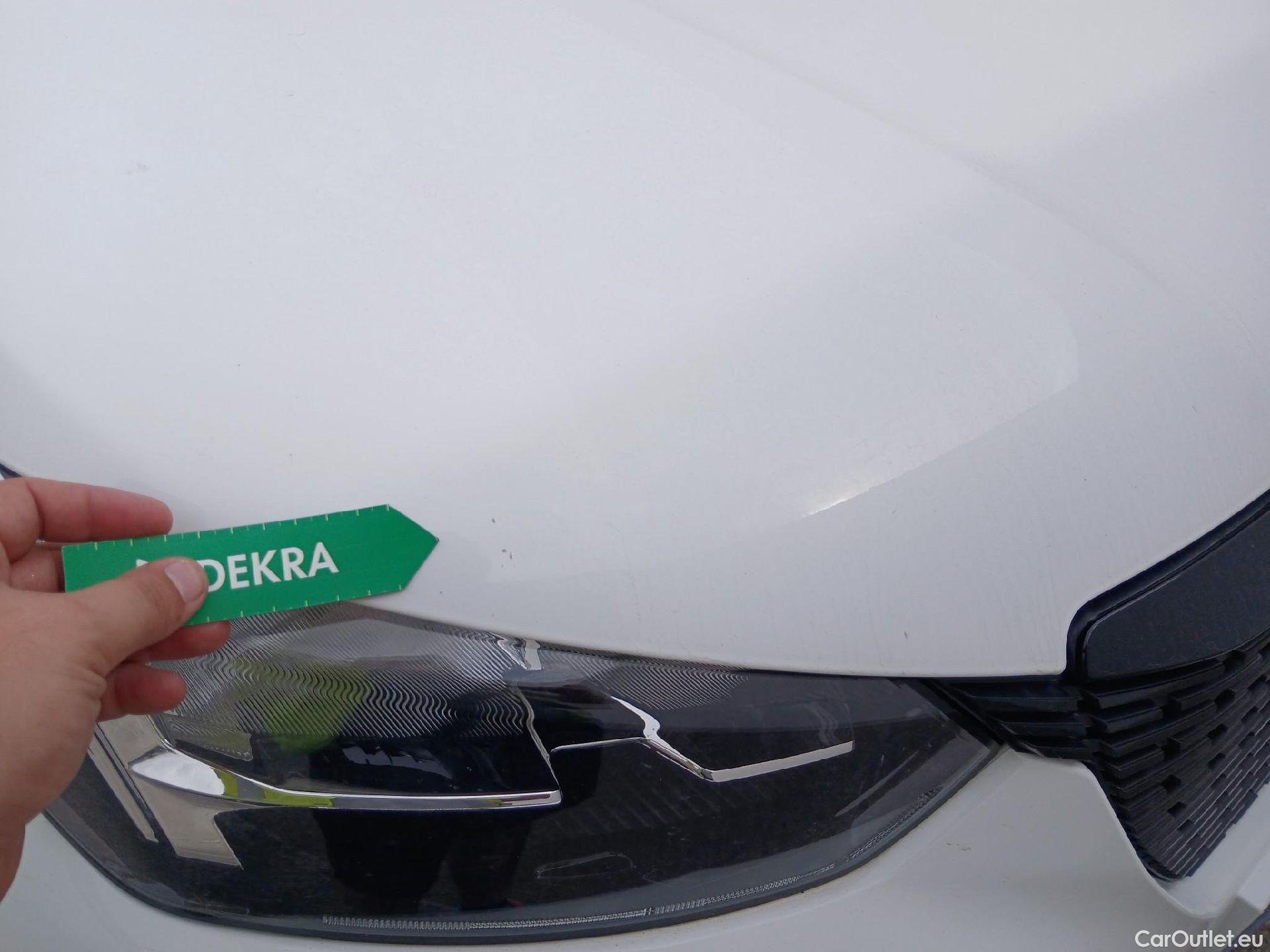  Peugeot  2008 PEUGEOT  / 2019 / 5P / todoterreno Active Pack Puretech 100 S&S BVM6 #13