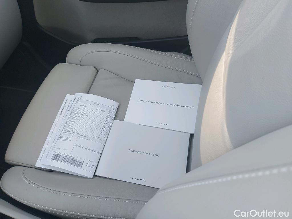  Volvo  XC 40 VOLVO XC40 / 2021 / 5P / todoterreno 1.5 T4 Twin Recharge Core Auto #17