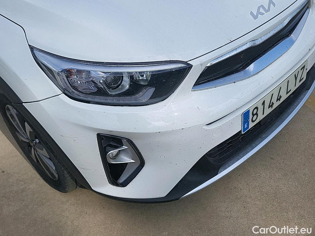  KIA  STONIC KIA  / 2017 / 5P / todoterreno 1.0 T-GDi 88kW (120CV) MHEV iMT Drive #3