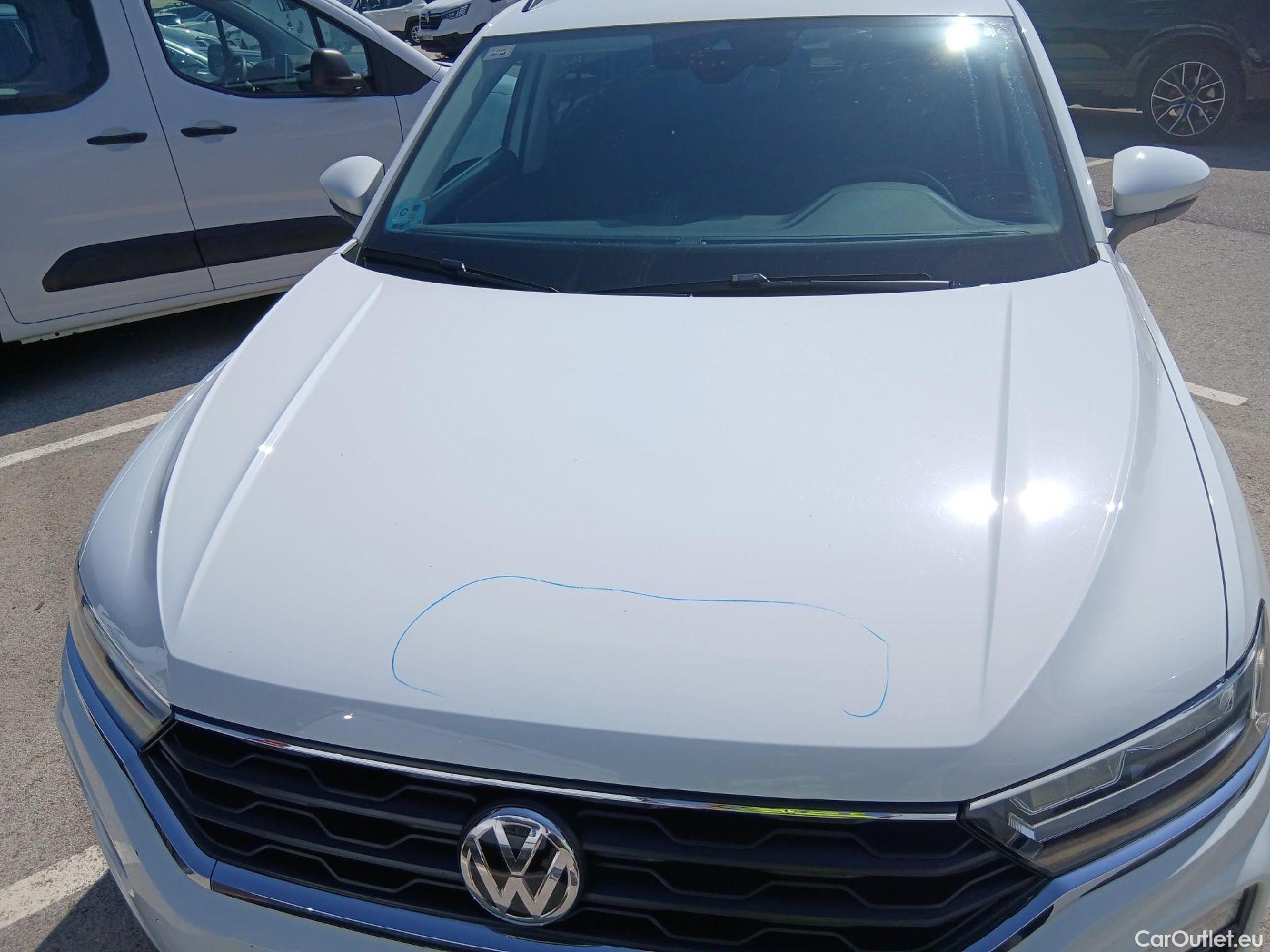  Volkswagen  T-ROC VOLKSWAGEN  / 2017 / 5P / todoterreno Advance 1.0 TSI 85kW (115CV) (CX) #3