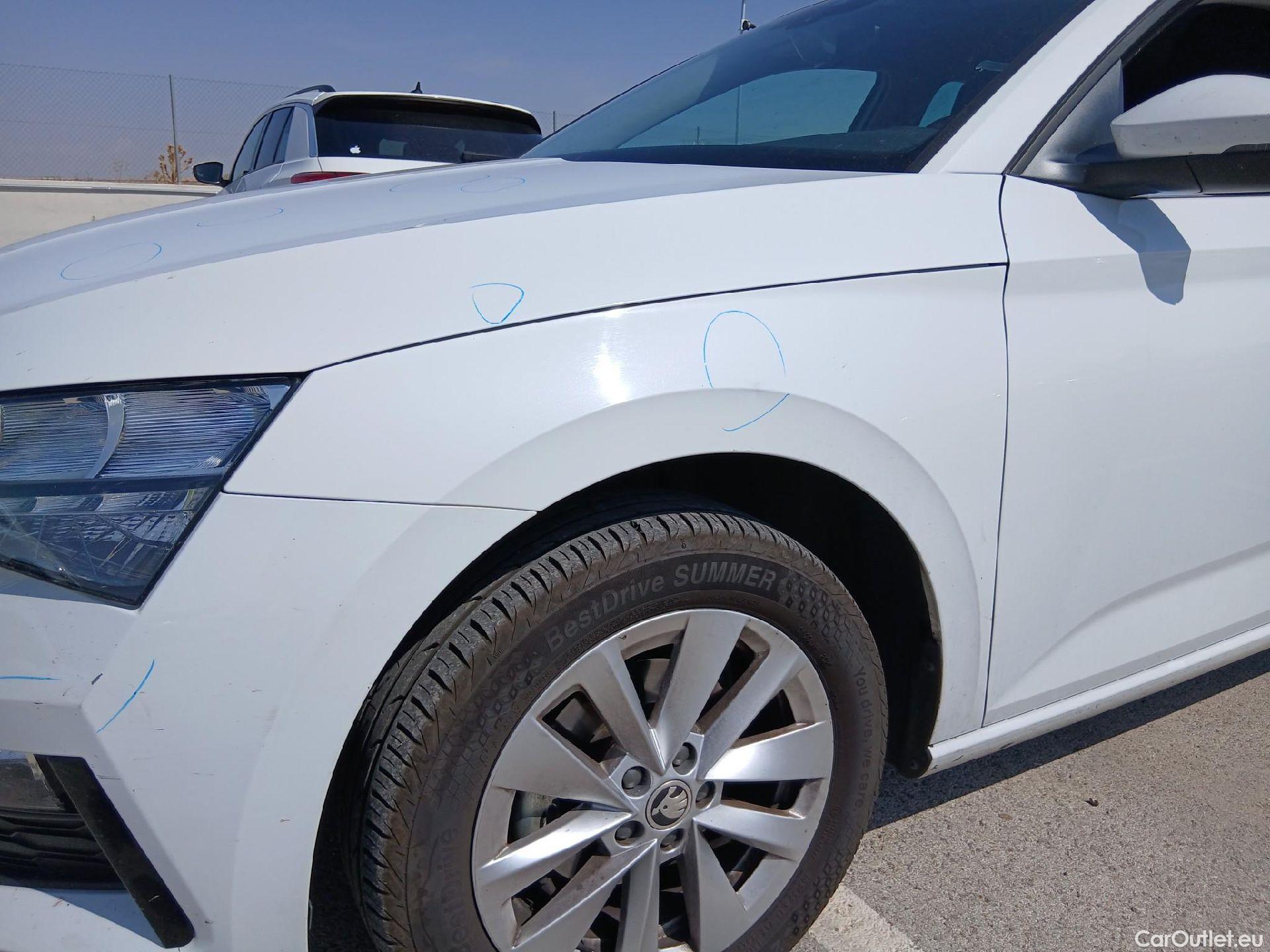  Skoda  Scala SKODA  / 2019 / 5P / berlina con portón 1.0 TSI 81KW (110 CV) Ambition #12