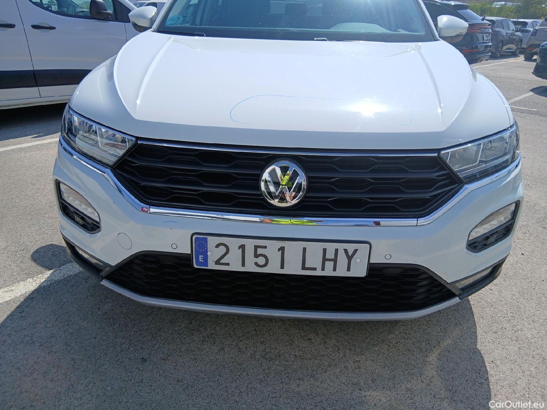  Volkswagen  T-ROC VOLKSWAGEN  / 2017 / 5P / todoterreno Advance 1.0 TSI 85kW (115CV) (CX) #5