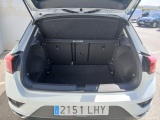  Volkswagen  T-ROC VOLKSWAGEN  / 2017 / 5P / todoterreno Advance 1.0 TSI 85kW (115CV) (CX) #8