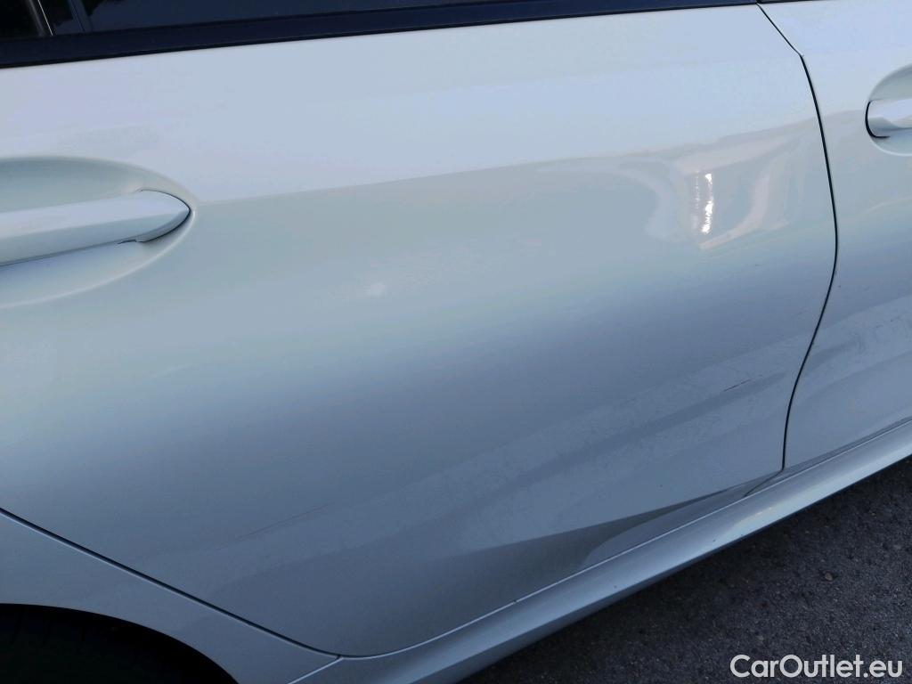  Bmw  Serie 3 BMW  / 2018 / 4P / sedán 320d Auto. #PAQUETE M# #11
