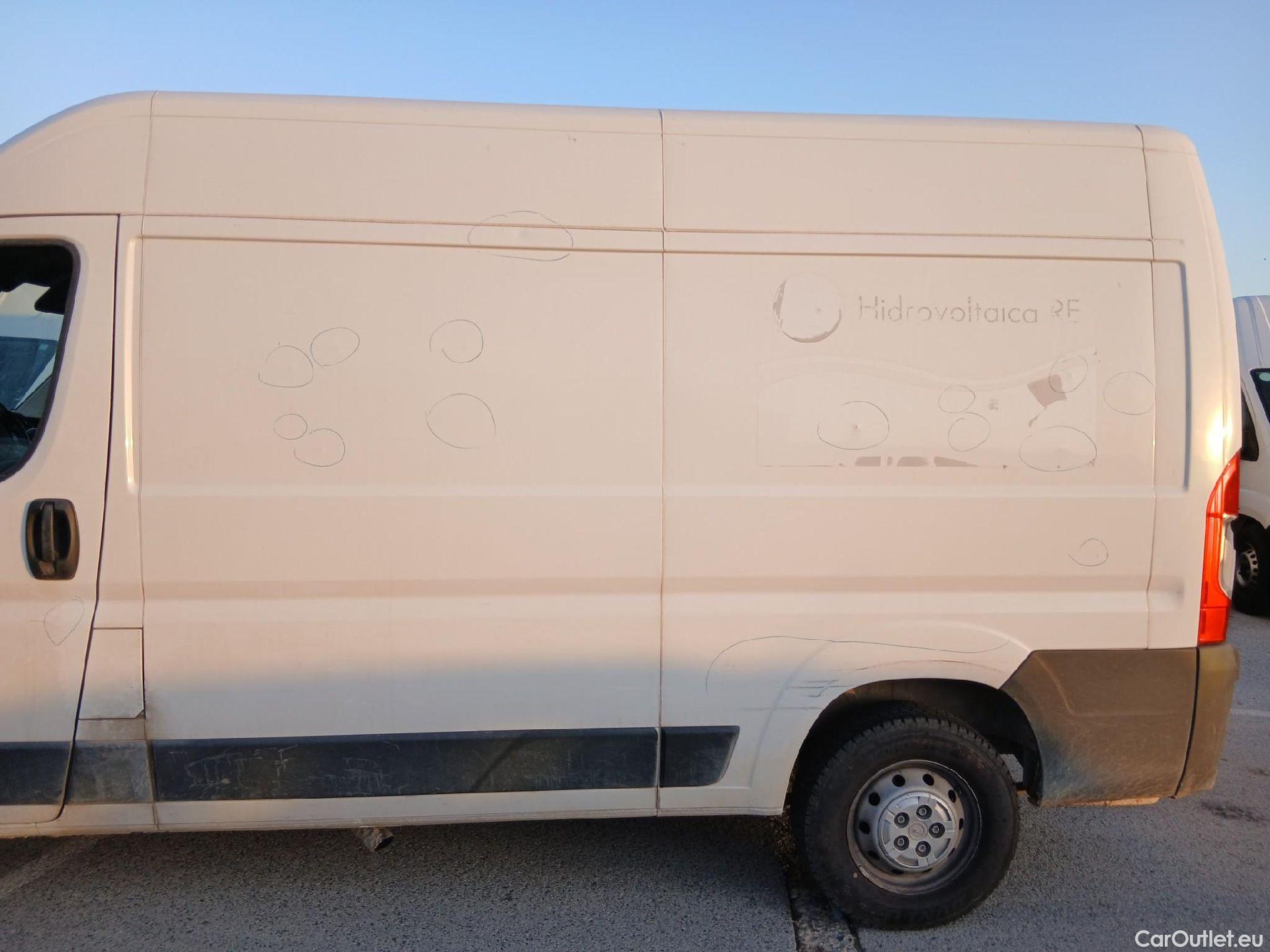  Opel  Movano OPEL  / 2021 / 4P / Furgón Base L2H2 3.5T 2.2 BlueHDi #13