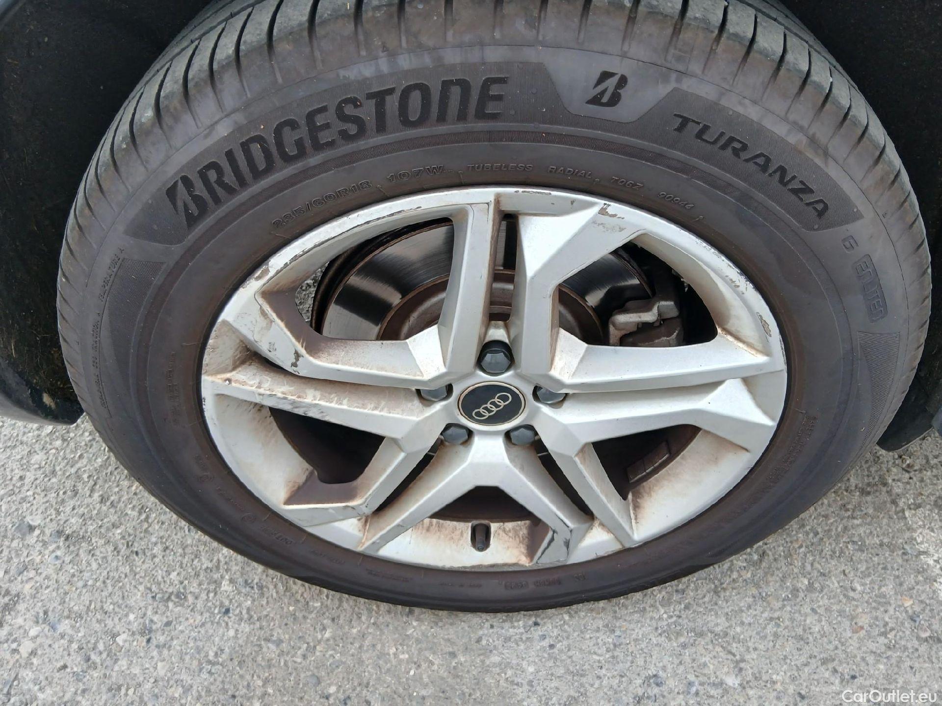  Audi  Q5 AUDI  / 2020 / 5P / todoterreno Advanced 35 TDI 120kW S tronic (AC4) #18