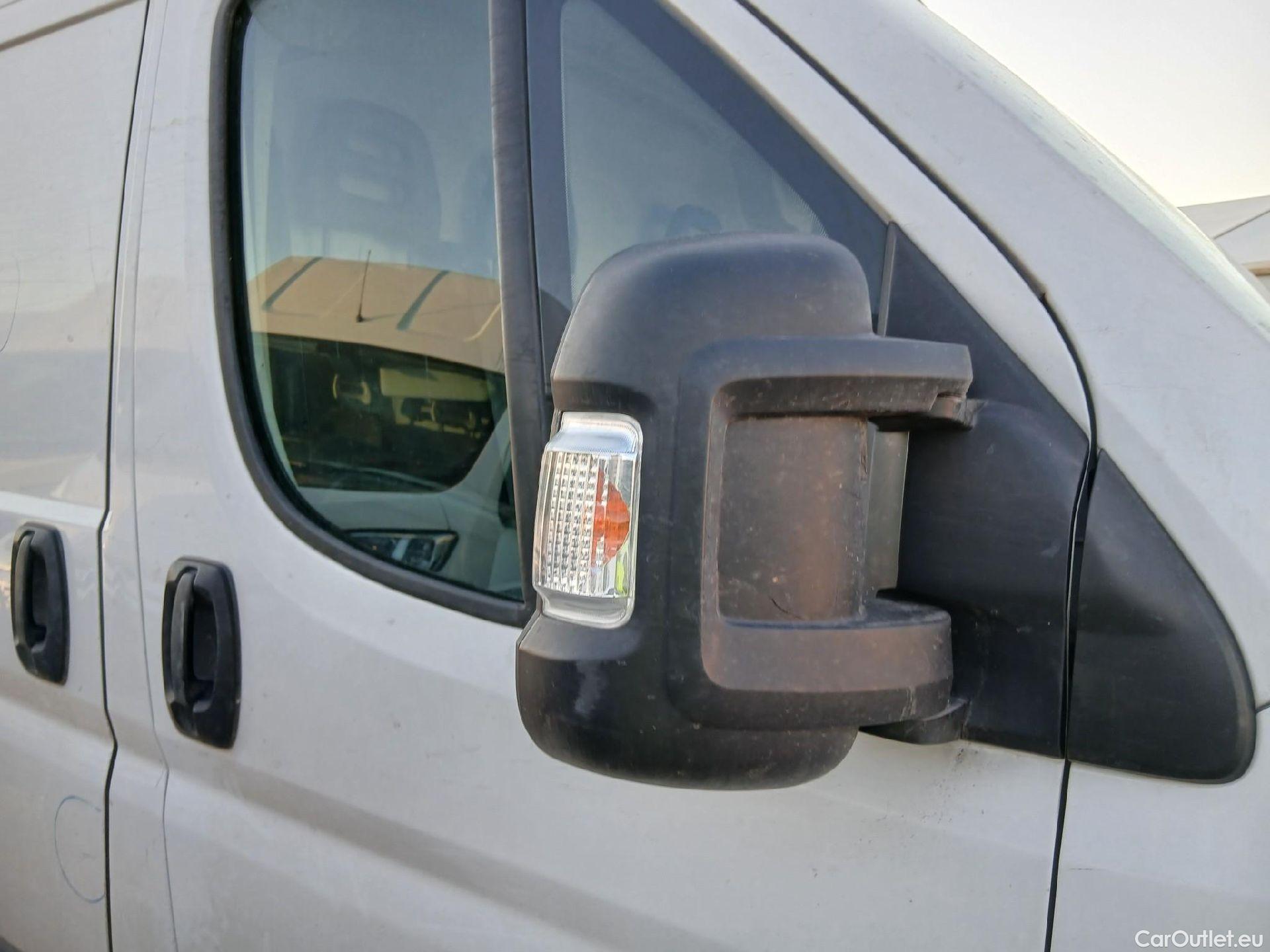  Opel  Movano OPEL  / 2021 / 4P / Furgón Base L2H2 3.5T 2.2 BlueHDi #46