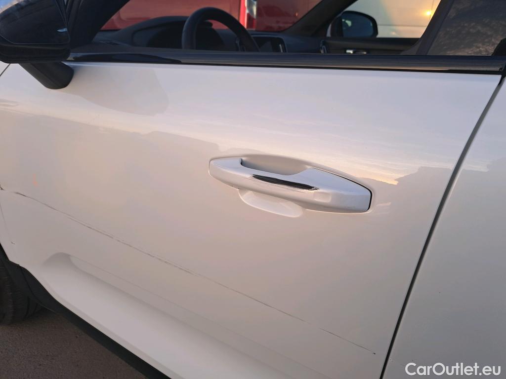  Volvo  XC 40 VOLVO XC40 / 2021 / 5P / todoterreno 1.5 T5 Recharge PHEV Plus Dark Auto #31