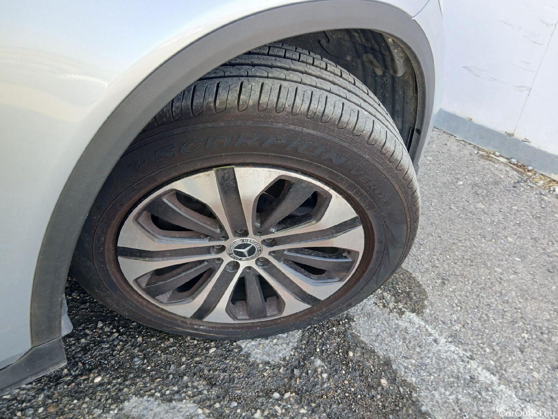  Mercedes  G-Klasee MERCEDES-BENZ Clase GLC / 2019 / 5P / todoterreno GLC 220 d 4MATIC (CM) #34