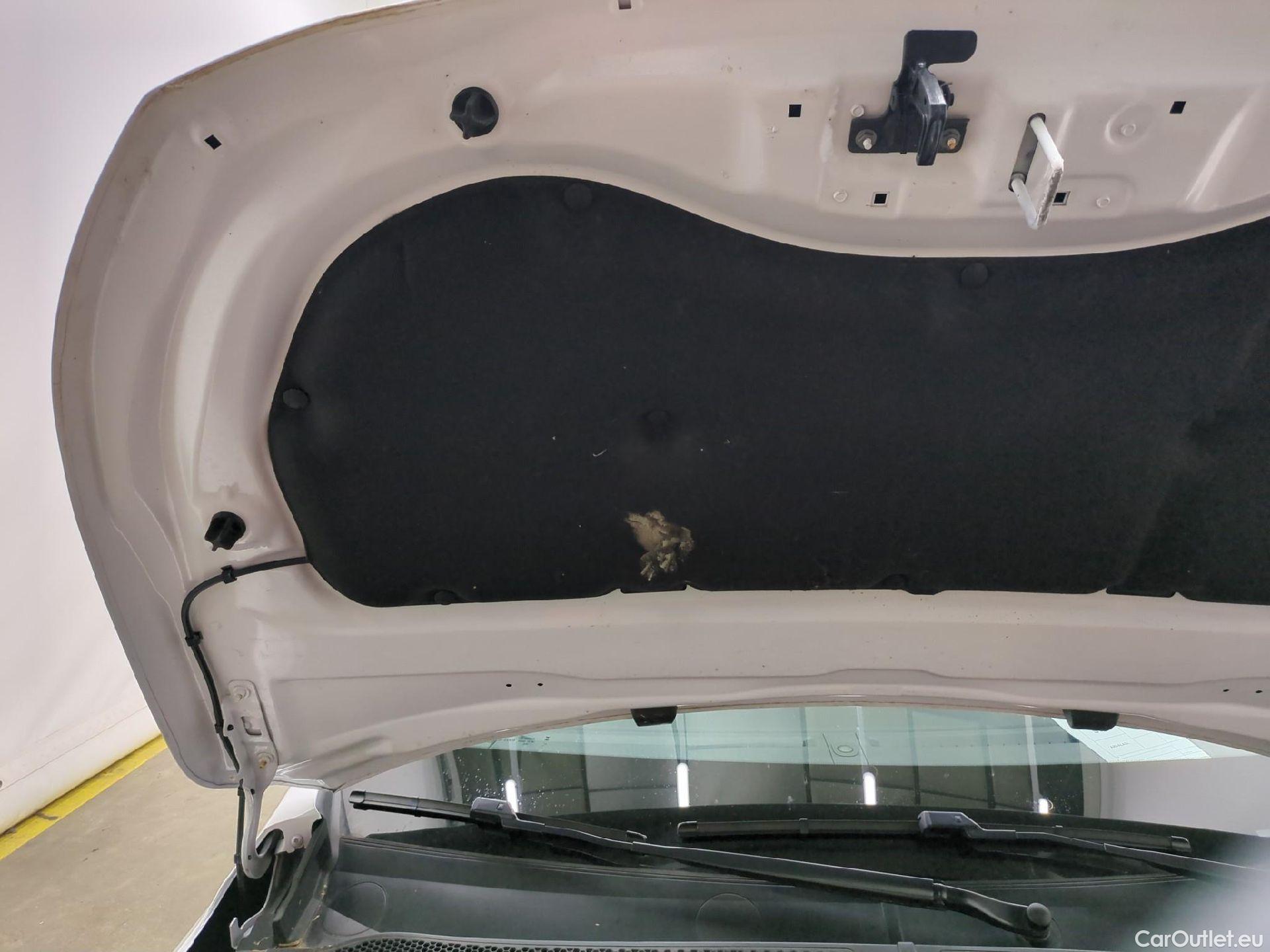  Peugeot  208  Style 1.2 PureTech 75CV BVM5 E6d #5