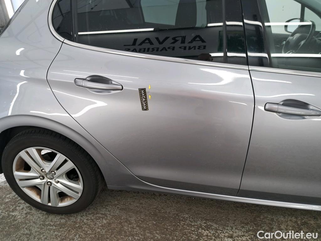  Peugeot  208  Allure Business 1.2 PureTech 110CV BVM6 E6dT #17