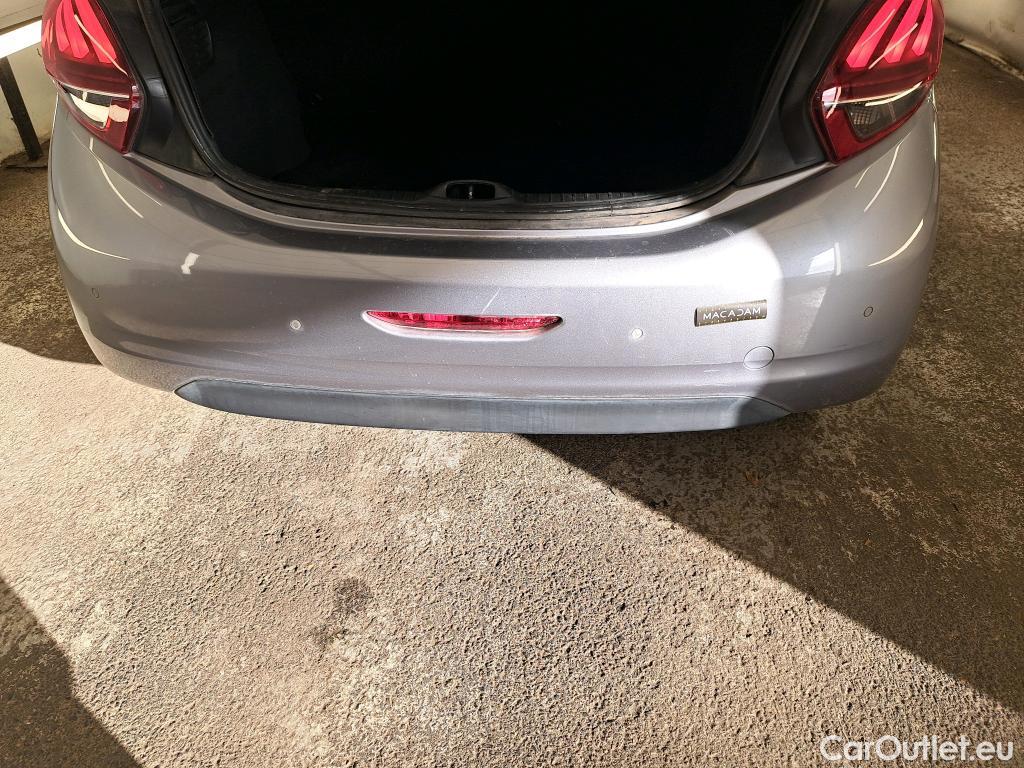  Peugeot  208  Allure Business 1.2 PureTech 110CV BVM6 E6dT #6