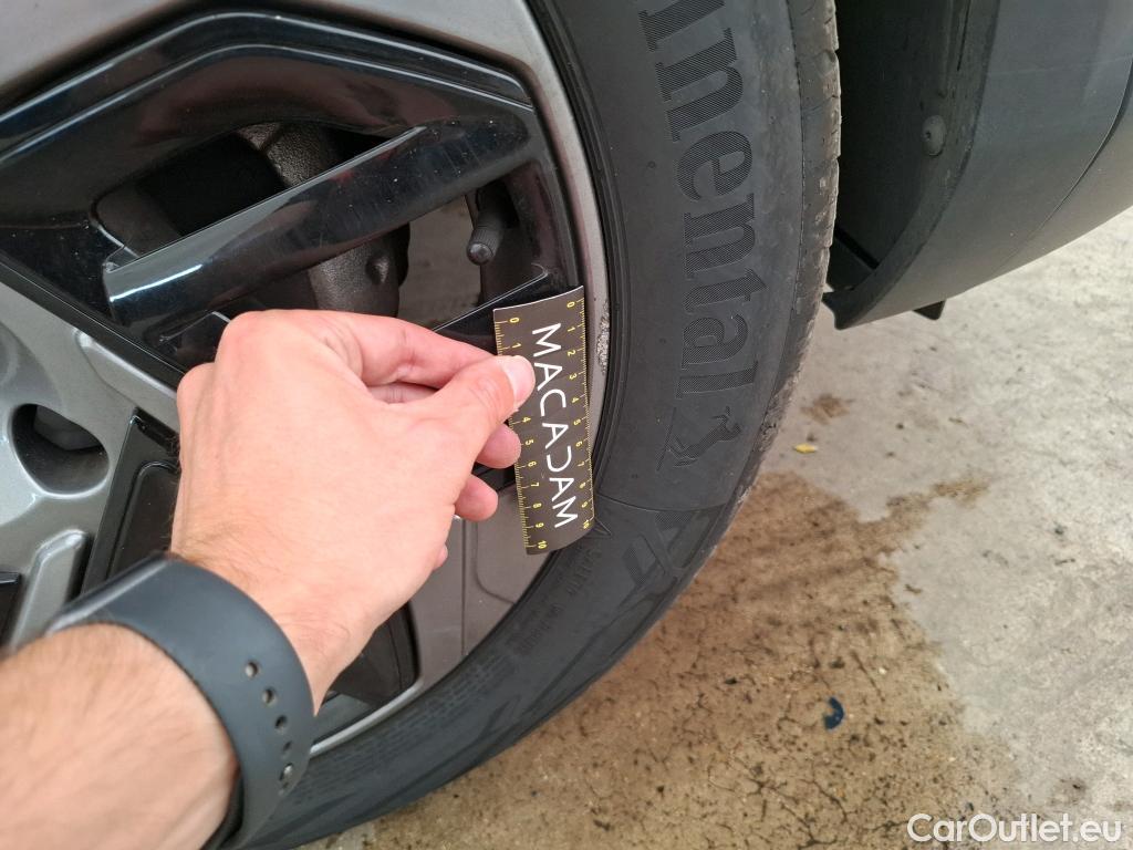  Citroen  C4  X Feel Pack 1.2 PureTech 130CV BVA8 6E #8