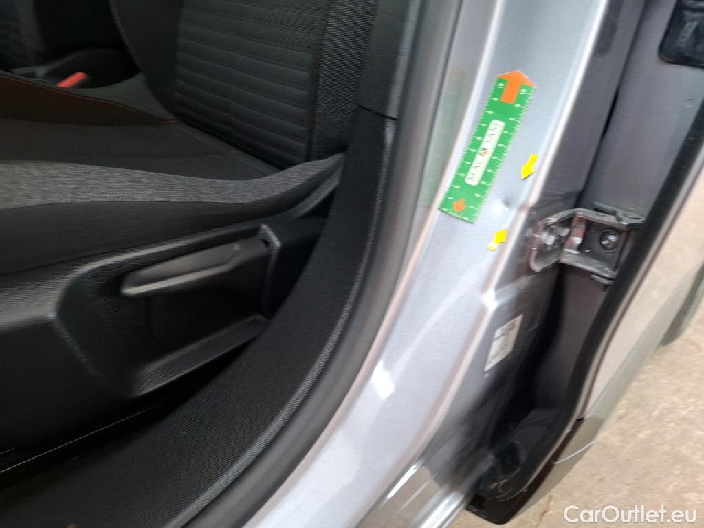  Peugeot  2008  Active Pack 1.2 PureTech 100CV BVM6 E6d #18