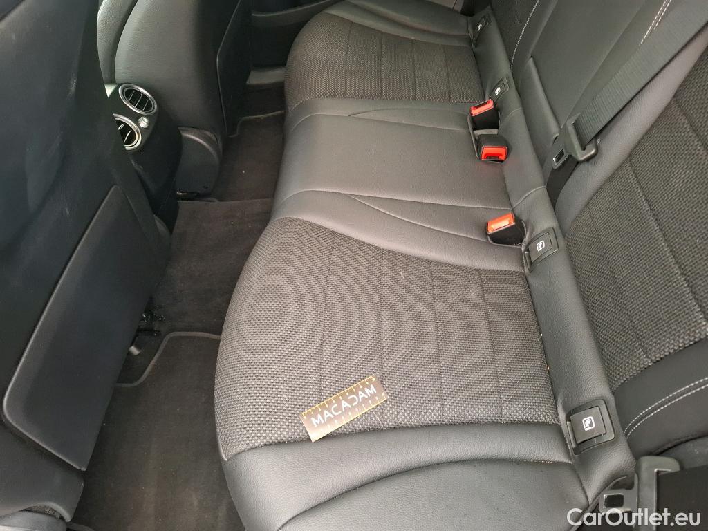  Mercedes  G-Klasee MERCEDES-BENZ GLC / 2019 / 5P / SUV 2.0 GLC 300 E BUSINESS LINE 4MATIC #31
