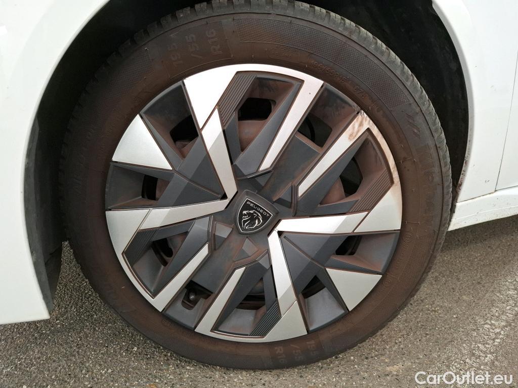  Peugeot  208  Active 1.2 PureTech 100CV BVM6 E6d #16