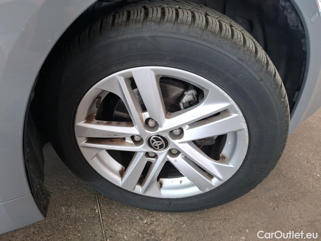  Toyota  Corolla TOYOTA  / 2018 / 5P / Berline Hybride 122h Dynamic Business Stage Acad #36