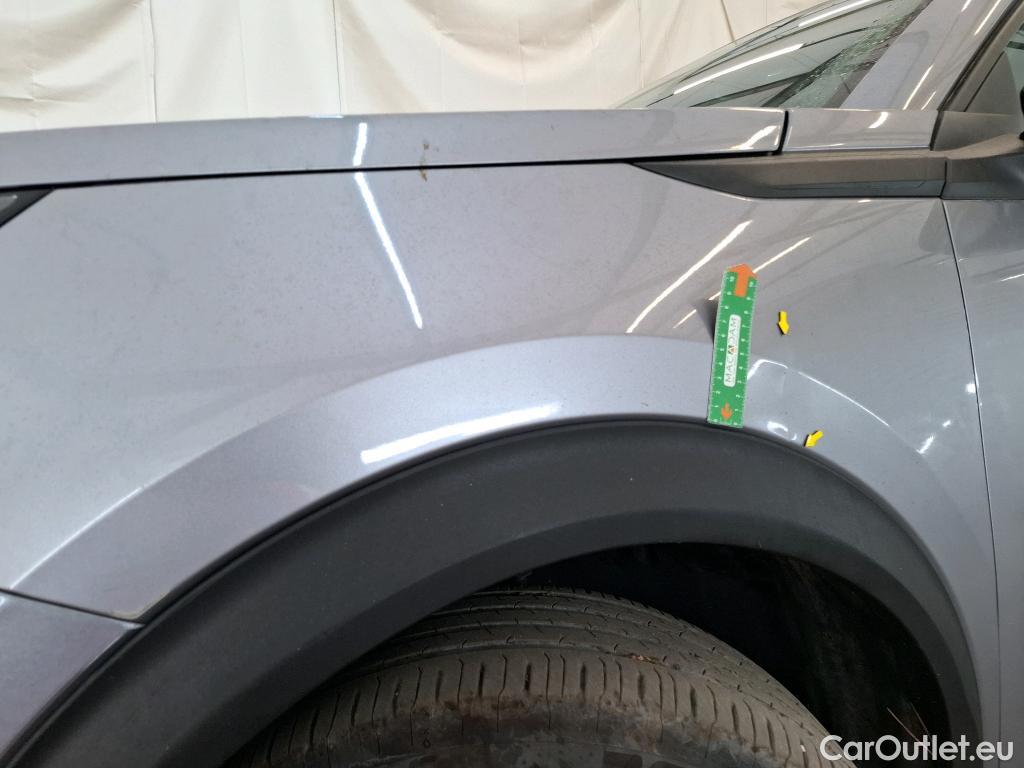  Peugeot  2008  Active Pack 1.2 PureTech 100CV BVM6 E6d #1