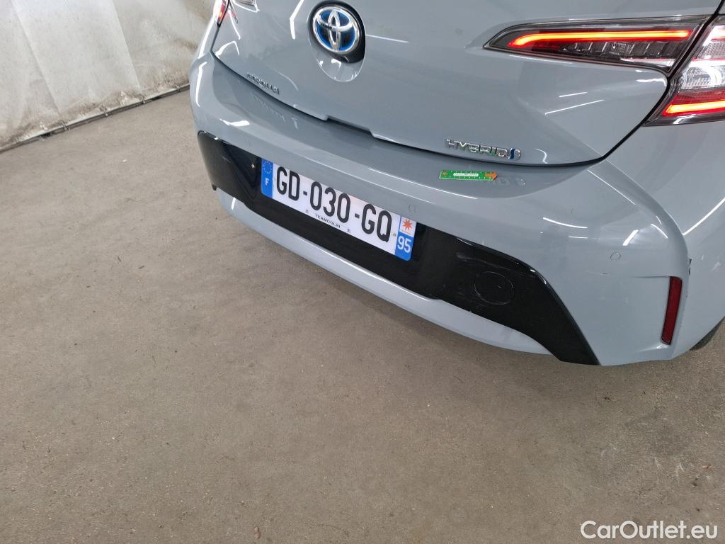  Toyota  Corolla TOYOTA  / 2018 / 5P / Berline Hybride 122h Dynamic Business Stage Acad #41