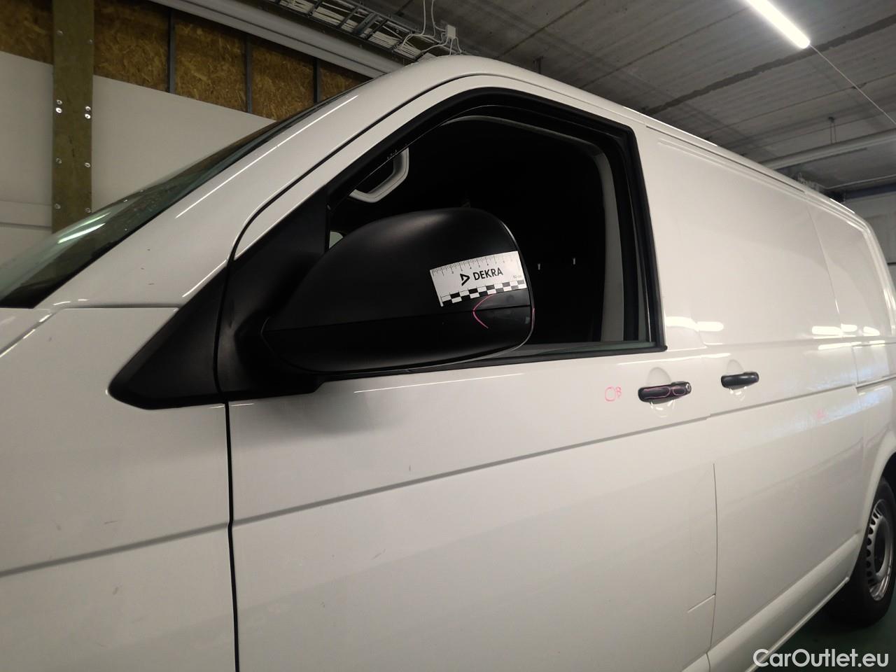  Volkswagen  Transporter T6 TDI 150 28 L1H1 A CV 4M #20