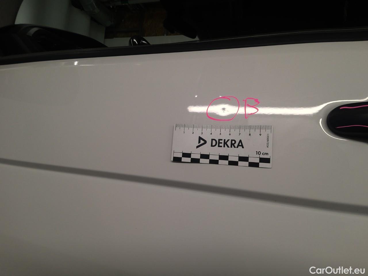  Volkswagen  Transporter T6 TDI 150 28 L1H1 A CV 4M #18