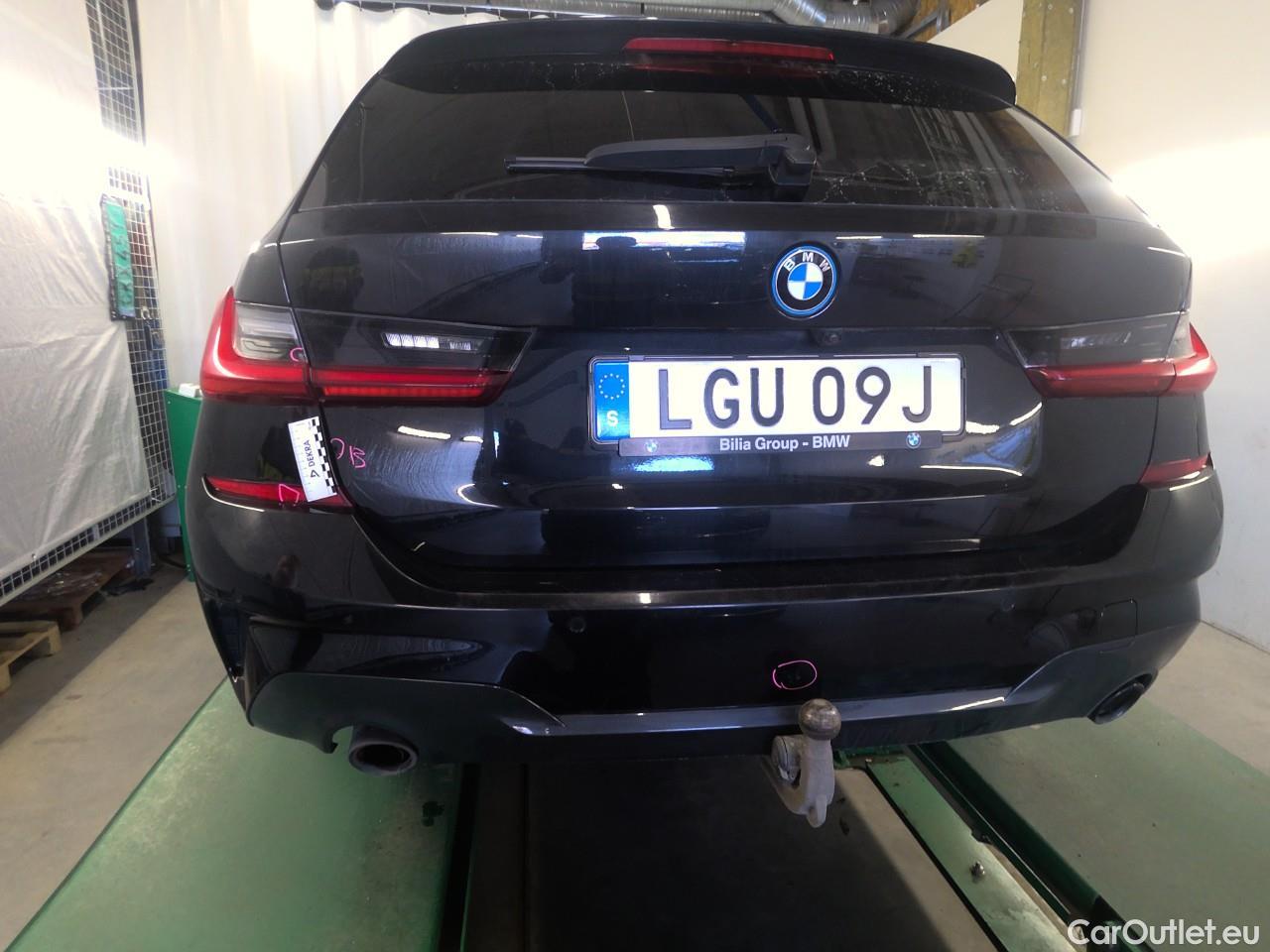  Bmw  Serie 3 330e Tour.xDr. Con.M-Sp. Aut #36