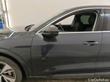  Audi  Q8 Audi  e-tron 55 e-tron quattro edition 5d #9