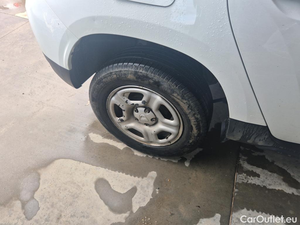 Dacia  Duster DACIA  / 2018 / 5P / todoterreno Essential Blue dCi 85kW (115CV) 4X4 #7