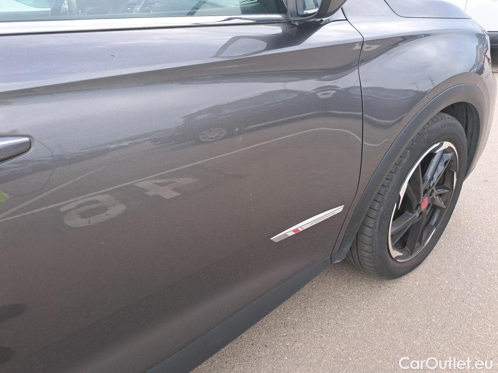  DS  DS7 7 E-Tense 225 4x2 Performance Line+ 1.6 225CV AT8 E6d #1
