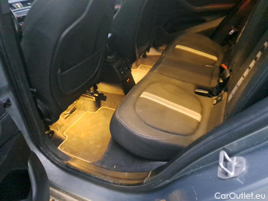  Bmw  X2 BMW  / 2017 / 5P / todoterreno sDrive18i (AC3) #2