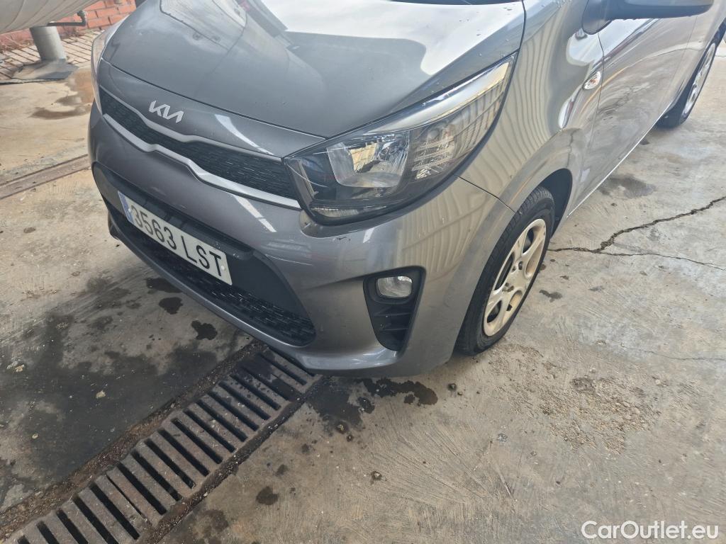  KIA  Picanto KIA  / 2020 / 5P / berlina con portón 1.0 DPi 49kW (67CV) Concept #14