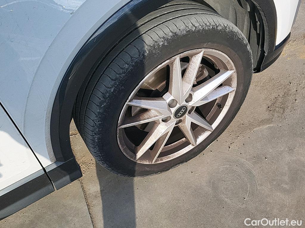  Audi  Q2 AUDI  / 2020 / 5P / todoterreno Advanced 35 TDI 110kW (150CV) S tronic #3