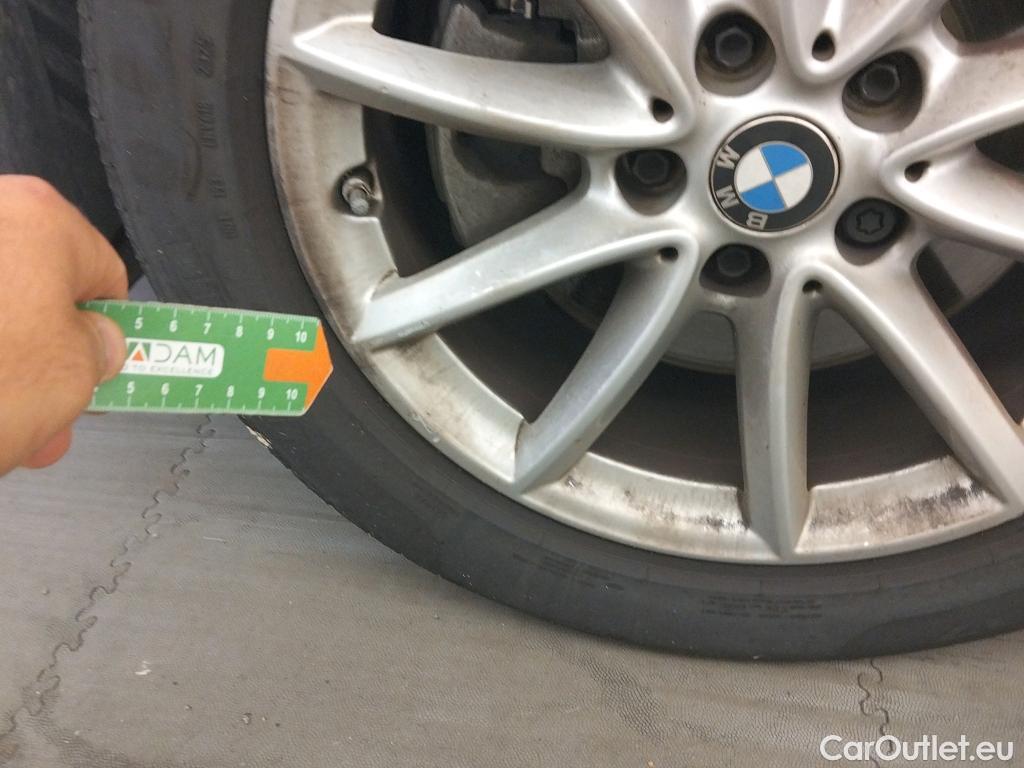  Bmw  X1 BMW  / 2019 / 5P / todoterreno sDrive18d #26