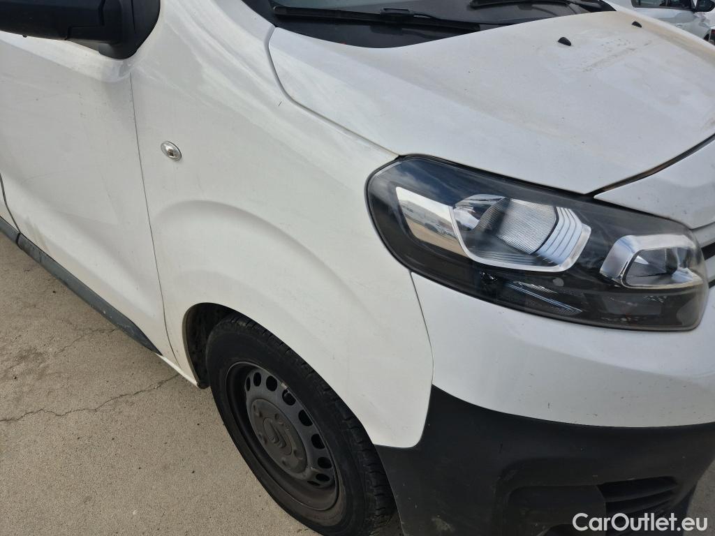  Citroen  Jumpy CITROEN  / 2016 / 4P / furgón Talla M BlueHDi 120 S&S 6v Control ---  Isotermo #20
