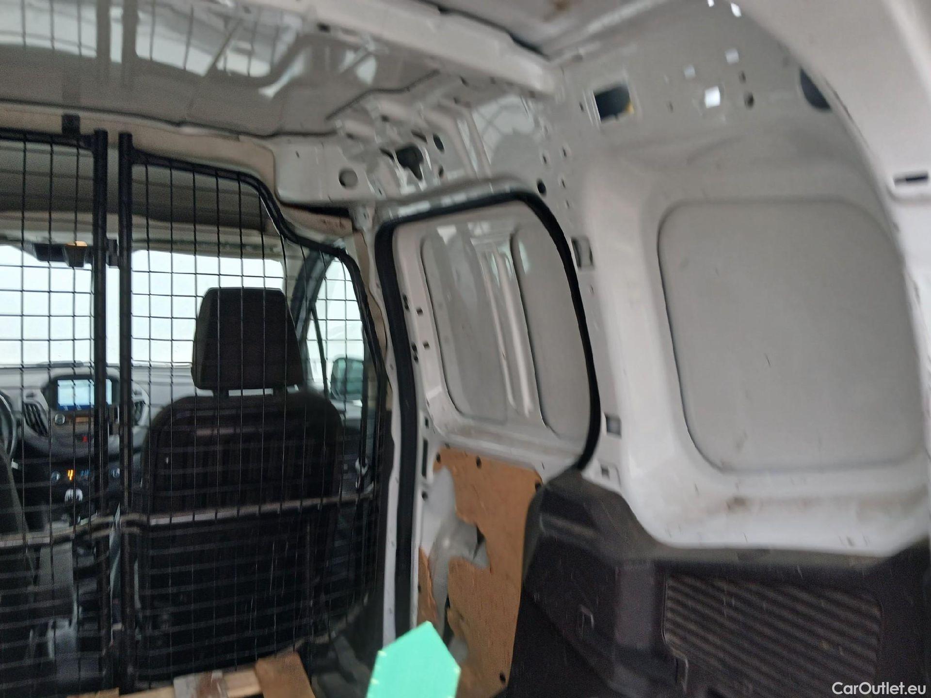  Ford  Transit FORD  Courier/2014/4P/furgón der.turis Van 1.5 TDCi 75kW Trend #13